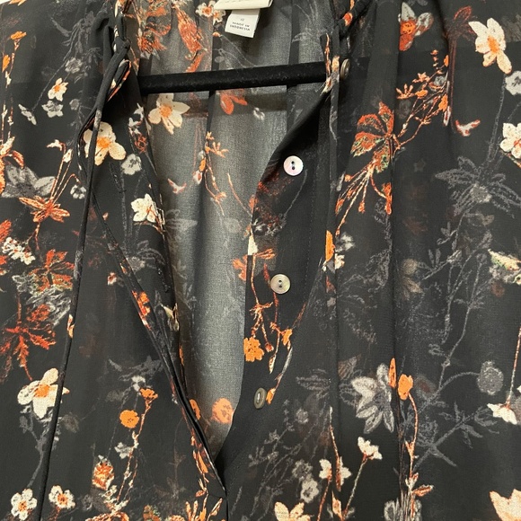 A New Day Black Fall Woodsy Floral Printed Long Sleeve Billowy Peasant Blouse - Picture 8 of 15